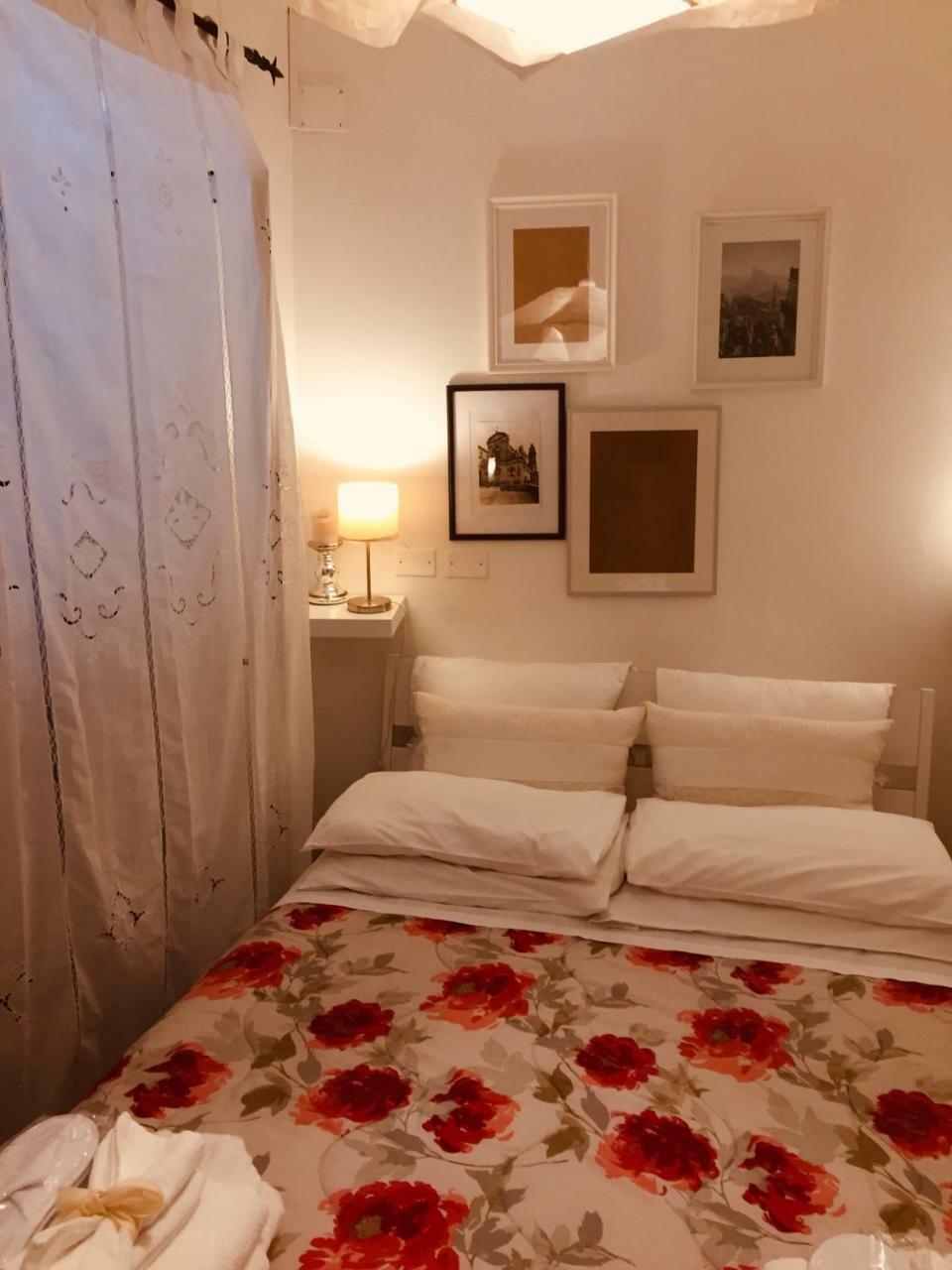 Casa Tipica Siciliana Patronale Home Bedandbreakfast Tremetrisoprailcielo Camere Con Vista, Colazione Interna In Terrazzo Panoramico Caltagirone Exterior photo