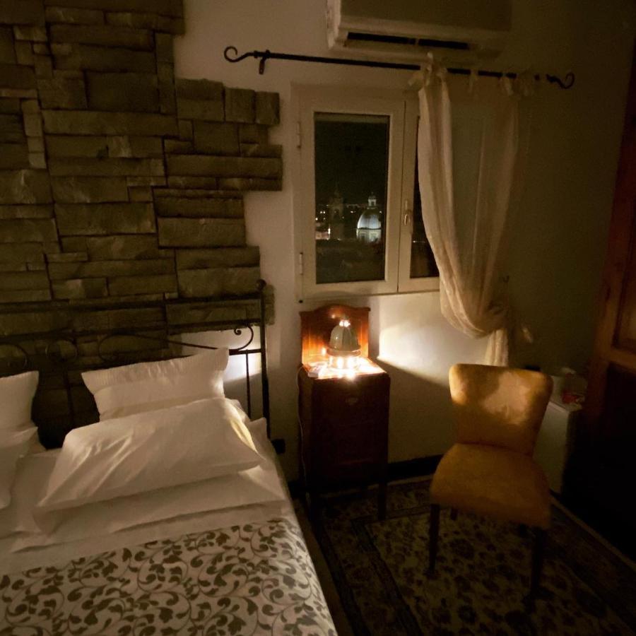 Casa Tipica Siciliana Patronale Home Bedandbreakfast Tremetrisoprailcielo Camere Con Vista, Colazione Interna In Terrazzo Panoramico Caltagirone Exterior photo